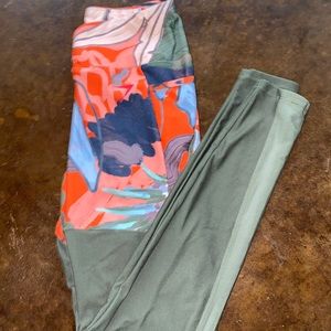 Nikki Blacketter x Gymshark leggings